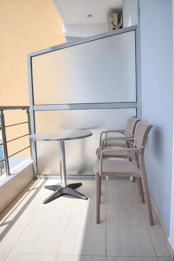 Acta'S Rooms Himare Apartment