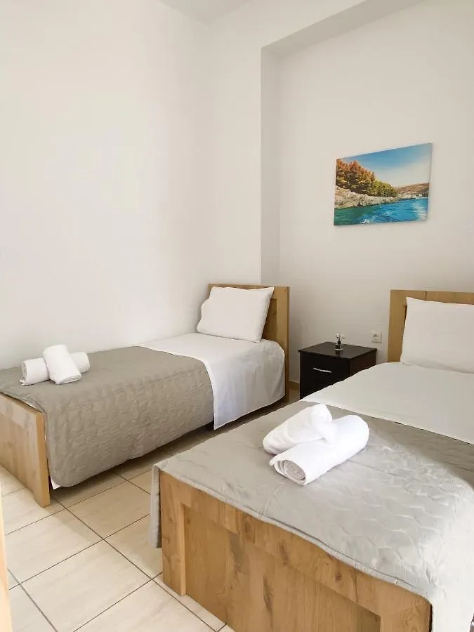 Acta'S Rooms Himare Apartment