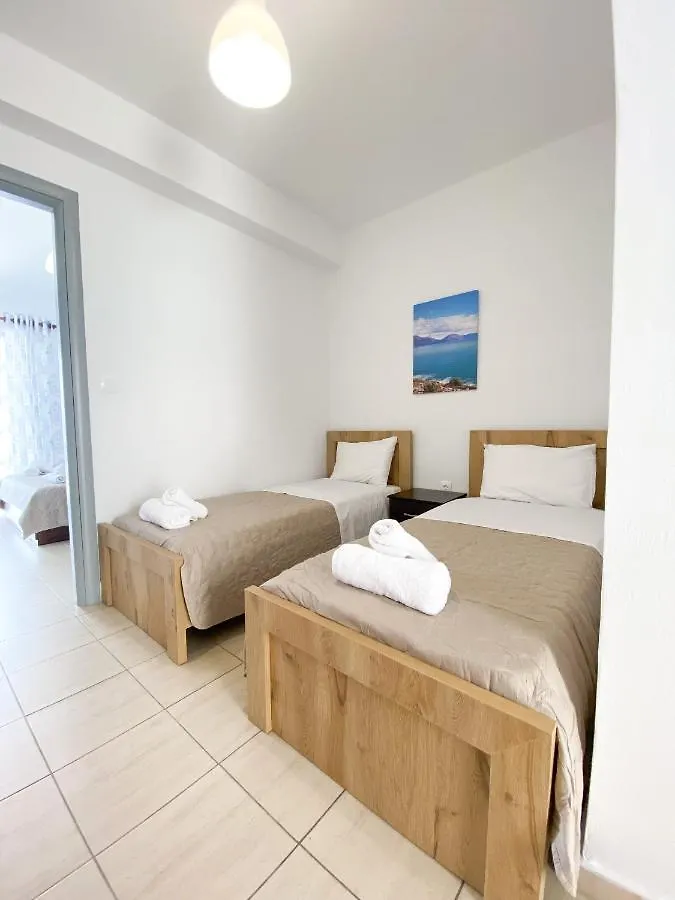 Acta'S Rooms Himarë