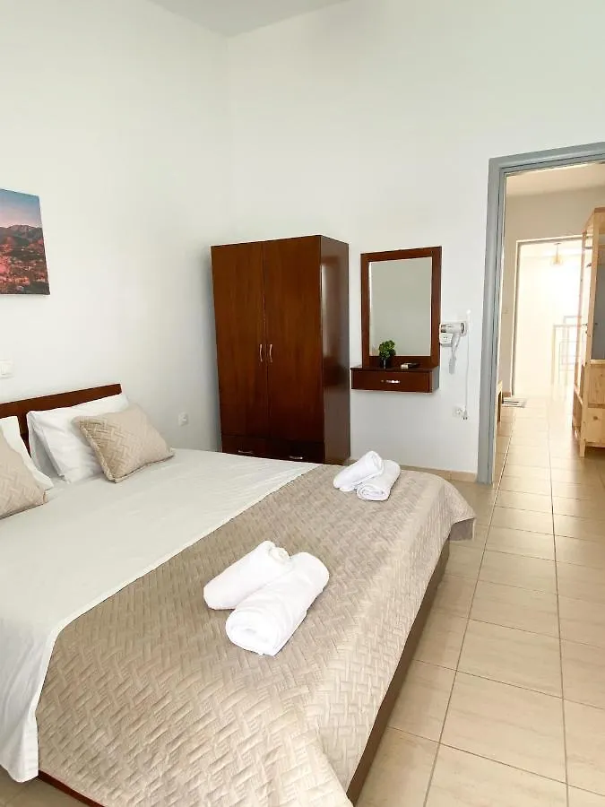 Acta'S Rooms Himare 0*,  Albania