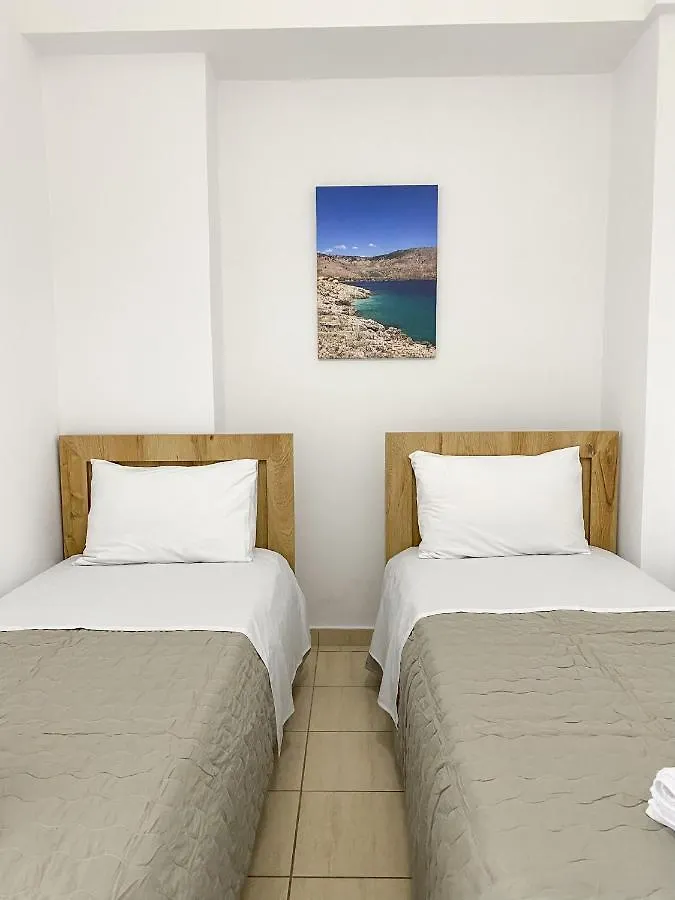Apartment Acta'S Rooms Himare Albania
