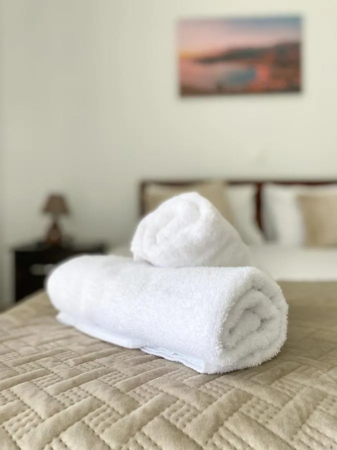 Apartment Acta'S Rooms Himare