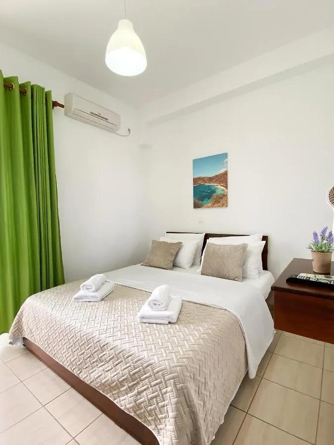 Apartment Acta'S Rooms Himare Albania